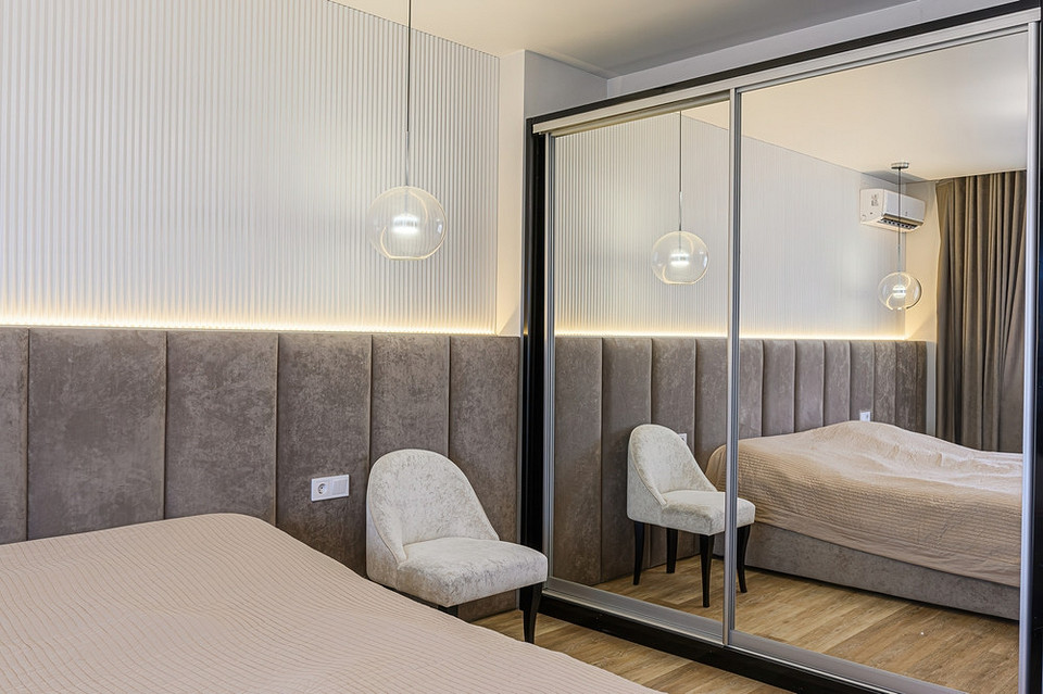 Samodzielny montaż Samodzielny montaż paneli ściennych: wykończenie ścian w stylu 2026 roku.