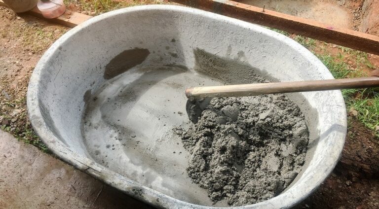 Zaprawa cementowa DIY: Proste proporcje, trwały efekt — Zaprawa cementowa