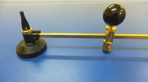 Przykładowe cięcie szkła: linia prosta. Perfekcyjne cięcie szkła dla majsterkowiczów.