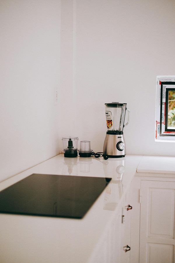 Przepisy na sosy i dipy z użyciem blendera kielichowego. Szybkie i proste przepisy