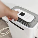 Twoje idealne powietrze: wybierz osuszacz z głową