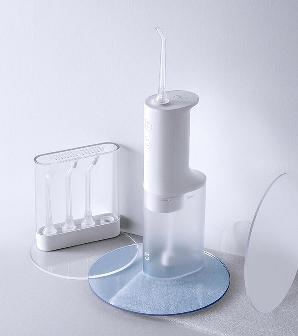 Wybór irygatora do zębów do domu. Kompleksowe czyszczenie przestrzeni międzyzębowych.