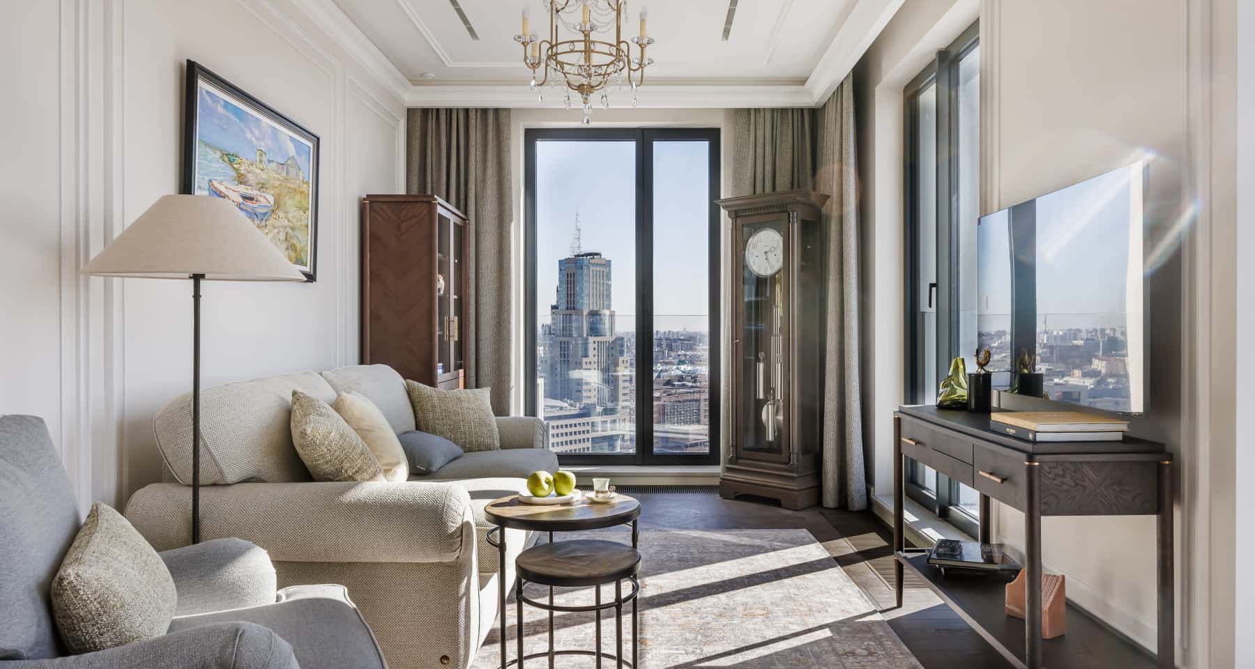 Niestandardowe rozwiązanie oświetleniowe w łazience premium: designerski remont mieszkania.