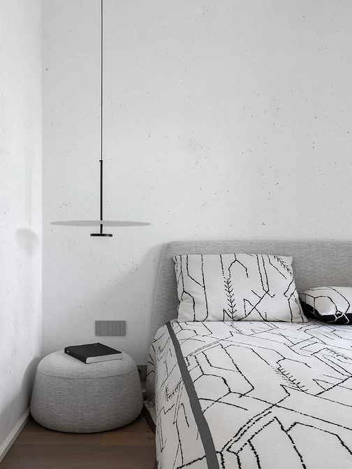 Modny żyrandol 2026: inspiracja do nowoczesnego oświetlenia w salonie.