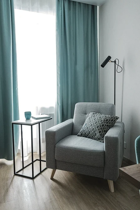 Żyrandol artystyczny: unikatowe oświetlenie, które stanowi element dekoracyjny wnętrza w 2026.