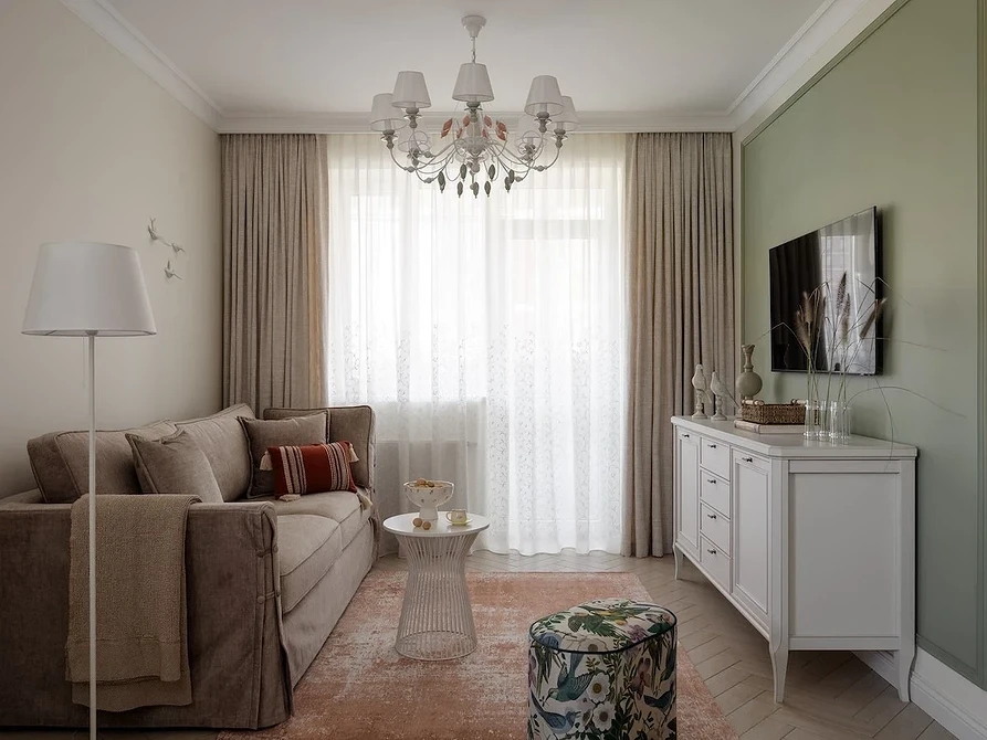 Żyrandol w stylu vintage, oświetlenie retro, modne inspiracje dla domu w 2026.