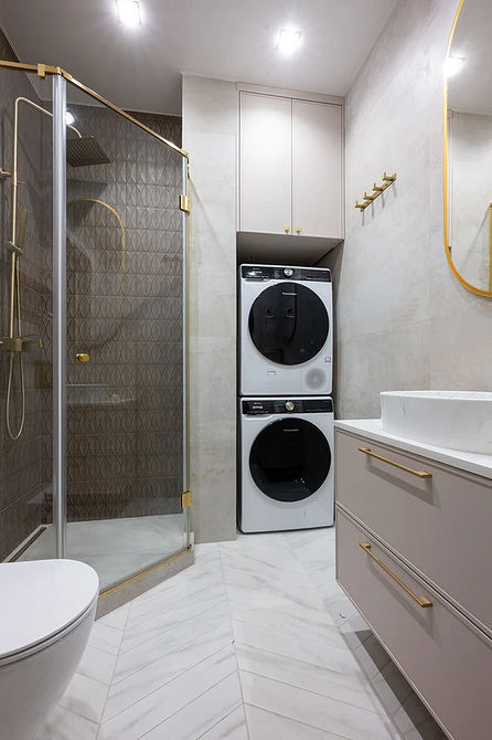 Geometria na Podłodze Nowoczesne płytki podłogowe 2026: geometryczne wzory i innowacyjne rozwiązania.