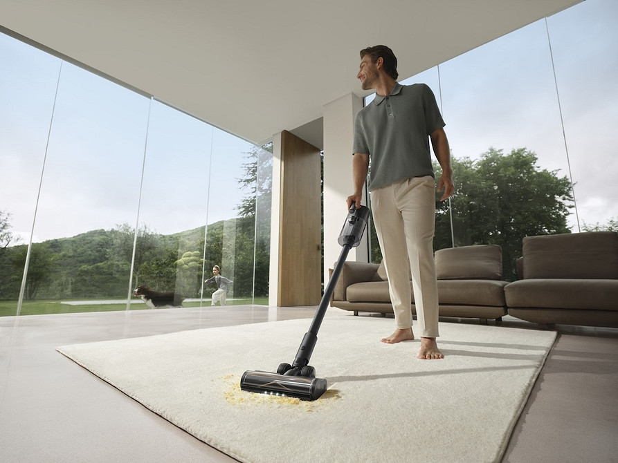 Odkurzacz pionowy 2026 - nowoczesny design i wysoka skuteczność sprzątania.