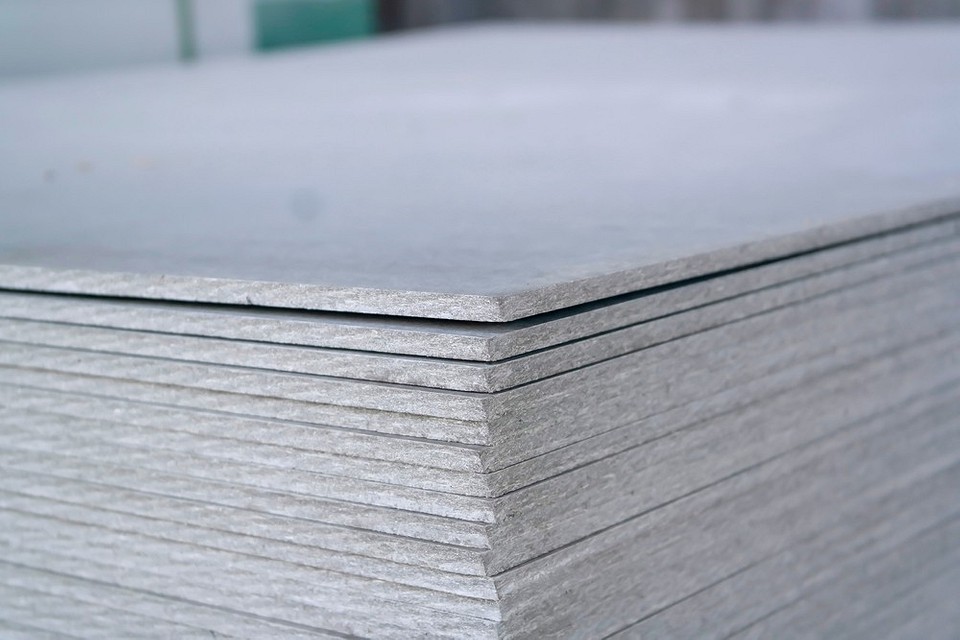 Wizualizacja kalkulatora eternitu online do obliczania zapotrzebowania na materiał dachowy.