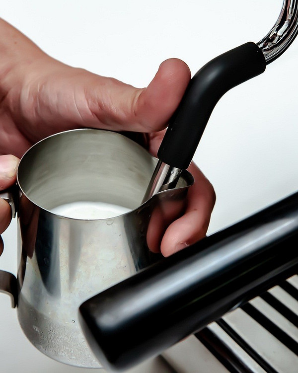 Jaki ekspres do kawy wybrać? Poradnik smakosza 2026 — Ekspresy do kawy 2026