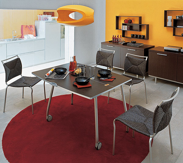 Ergonomiczny Stół Jadalniany 2026 Aranżacja jadalni z ergonomicznie zaprojektowanym stołem, idealna do małej kuchni w 2026 roku.